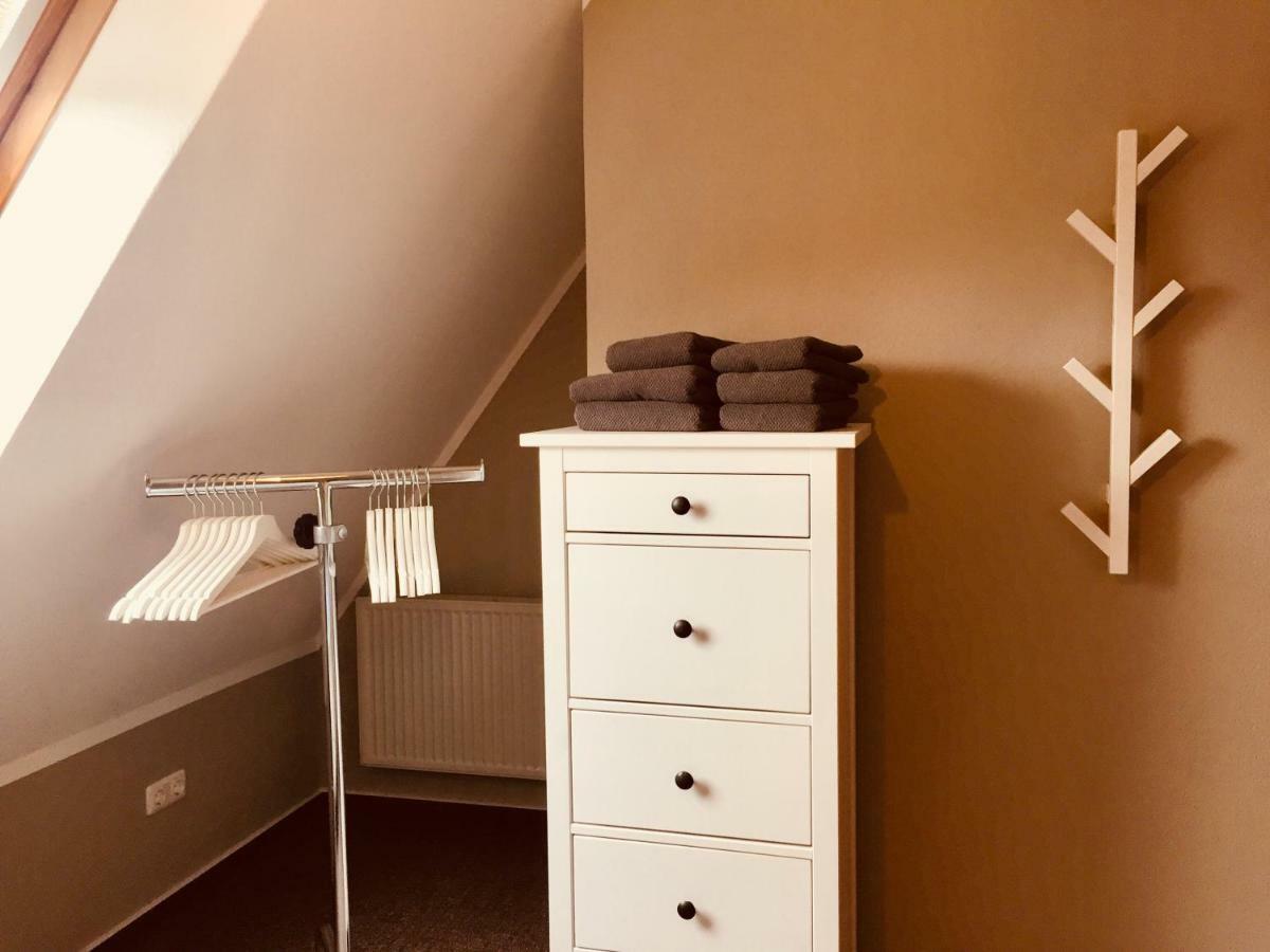 Ferienwohnung LilO- mittendrin und ganz dicht bei Itzehoe Exterior foto
